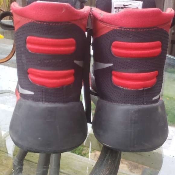 Nike 2015 Red &Black Hyperdunks. Size 6.5 - Picture 4 of 4